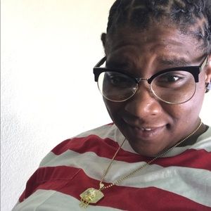 Meet your Posher, Paulette